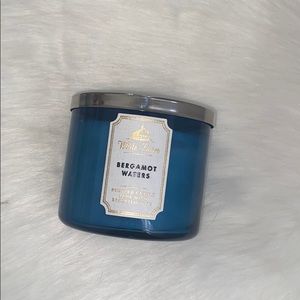 Bath and Body Works Candle 💦💧